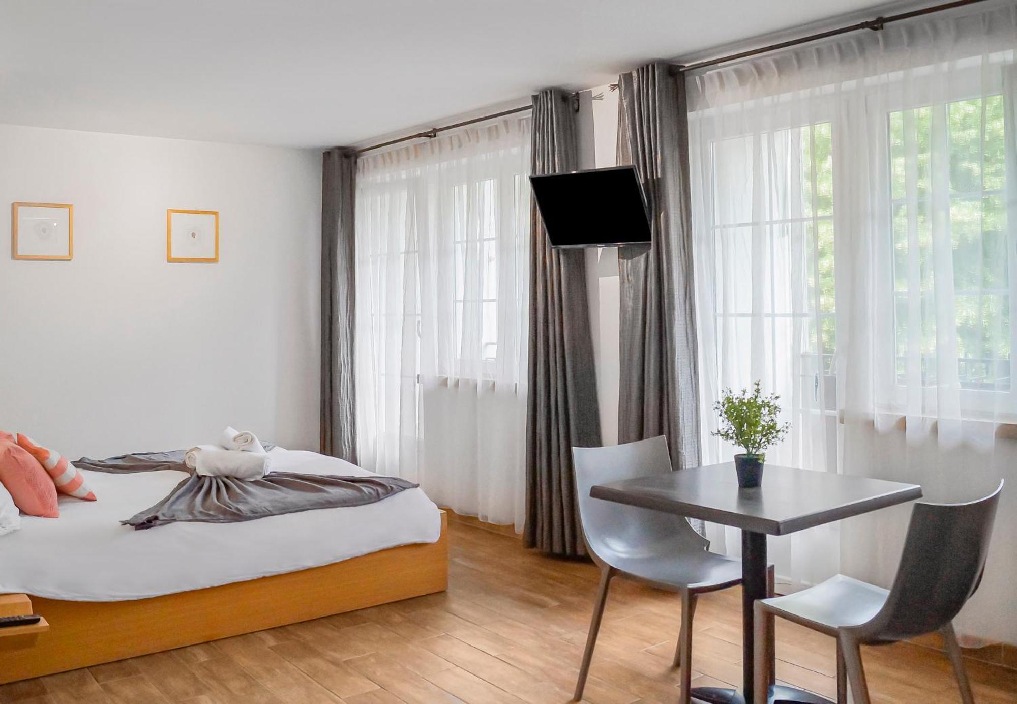 Art Hotel 3*